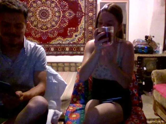 alana15 – webcam model profile photo Image 2