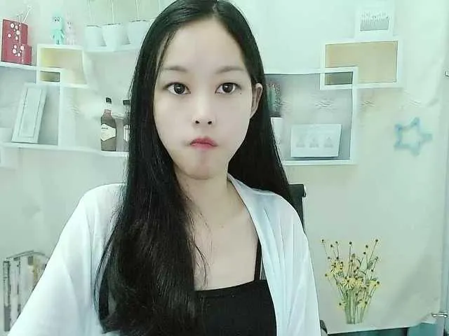 lucy_boobss – webcam model profile photo Image 3