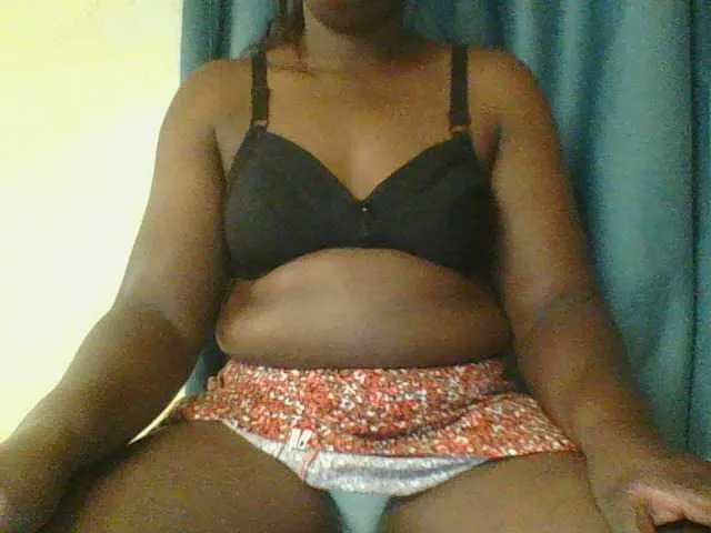 angelstonne_ – webcam model profile photo Image 10