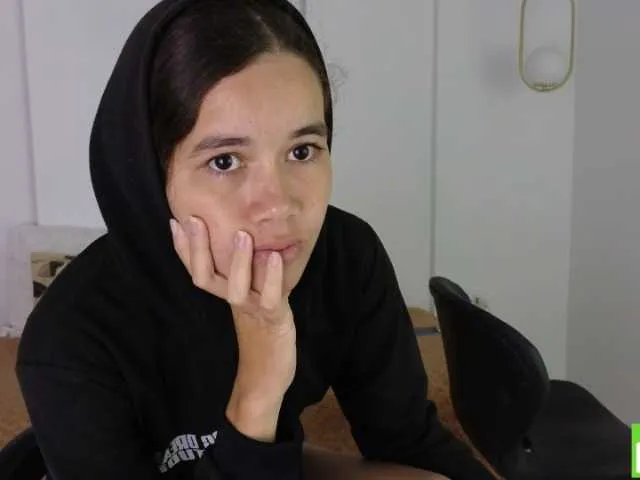 sexychanell-1 Image 11
