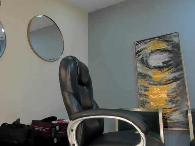 bambi_lu – webcam model profile photo Image 14