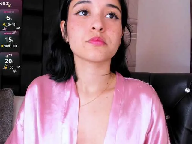 Elena-G – webcam model profile photo Image 14
