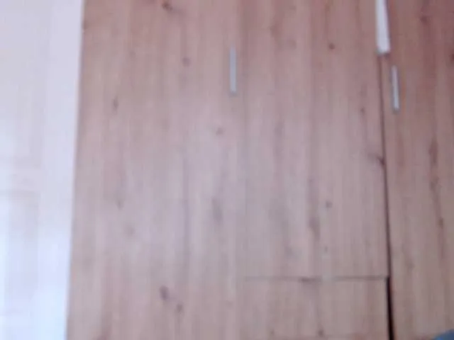 Linnea – webcam model profile photo Image 16