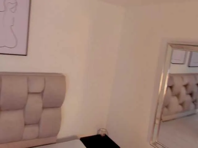 laura__js_ – webcam model profile photo Image 15