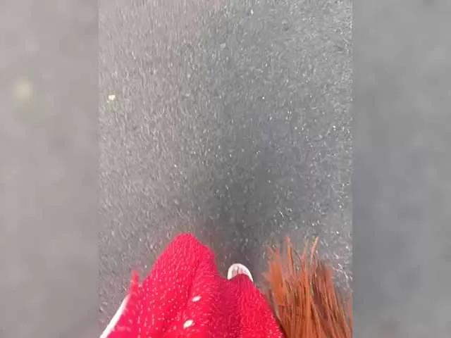 NaughtyInGlasses – webcam model profile photo Image 3