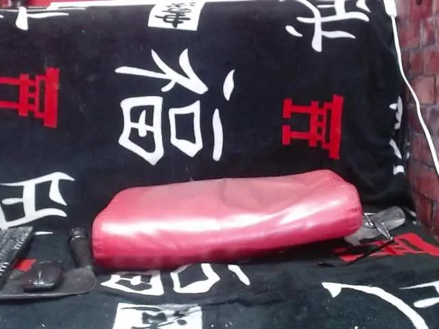 bambi_lu – webcam model profile photo Image 8