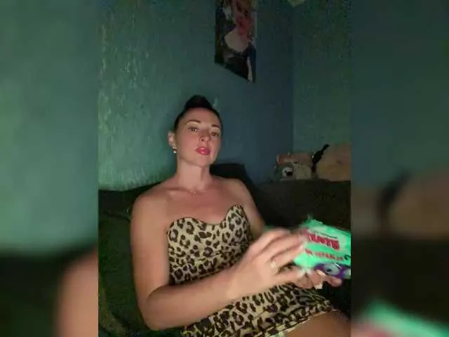 -AngelAri- – webcam model profile photo Image 2