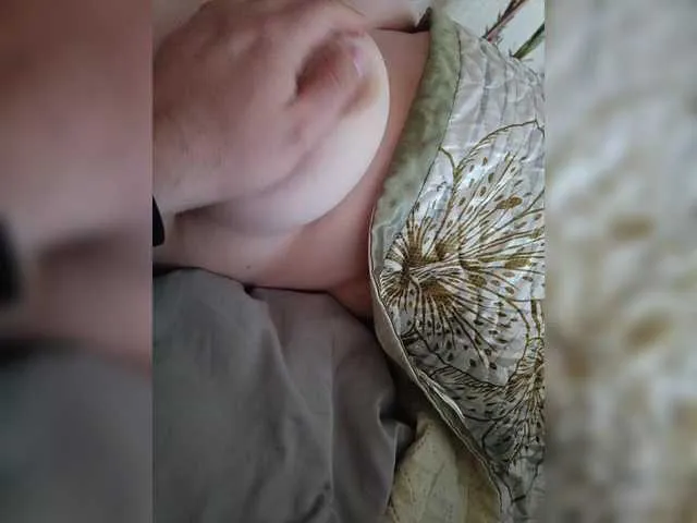 Maya-onelya – webcam model profile photo Image 6