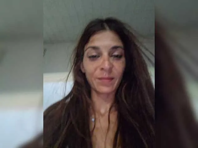 im_mou_ – webcam model profile photo Image 8