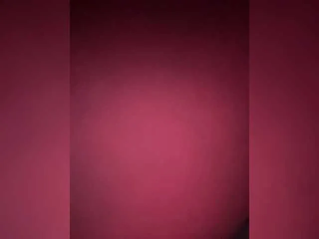 _MiaQueen_ – webcam model profile photo Image 11