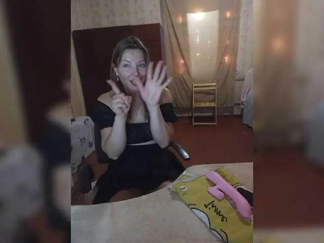 -_MARINA_- – webcam model profile photo Image 14