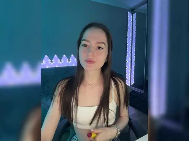 molochnaya000 – webcam model profile photo Image 12