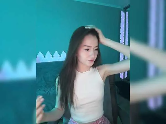 molochnaya000 – webcam model profile photo Image 7