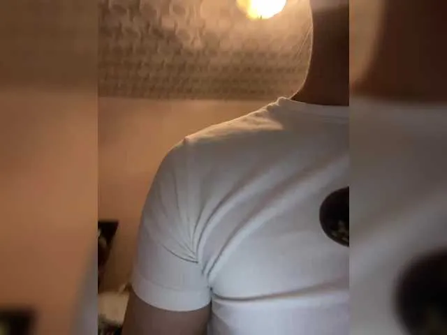 eimi_rosse18 – webcam model profile photo Image 3