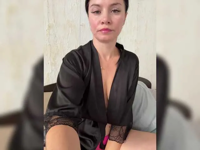 jossephine_ – webcam model profile photo Image 4