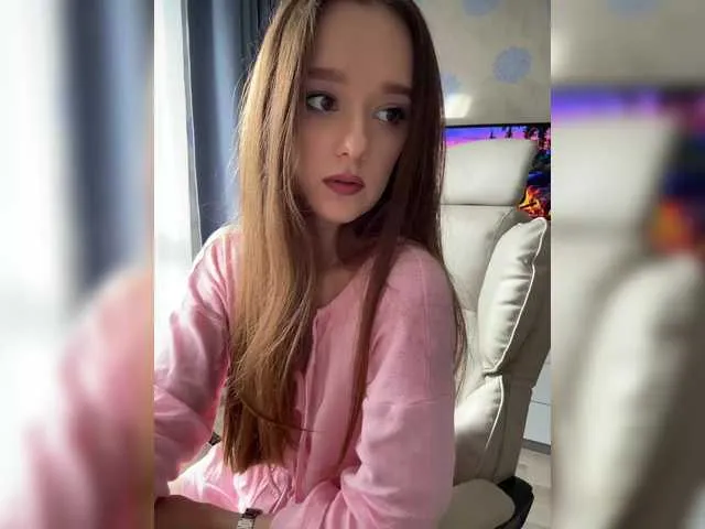 emmy_walker1 – webcam model profile photo Image 18