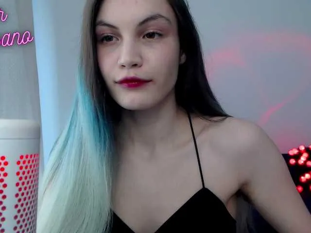Devochka1010 – webcam model profile photo Image 3