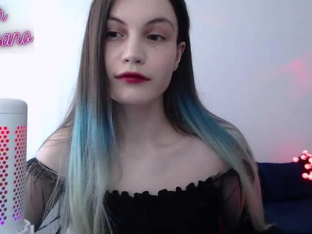 Devochka1010 – webcam model profile photo Image 6