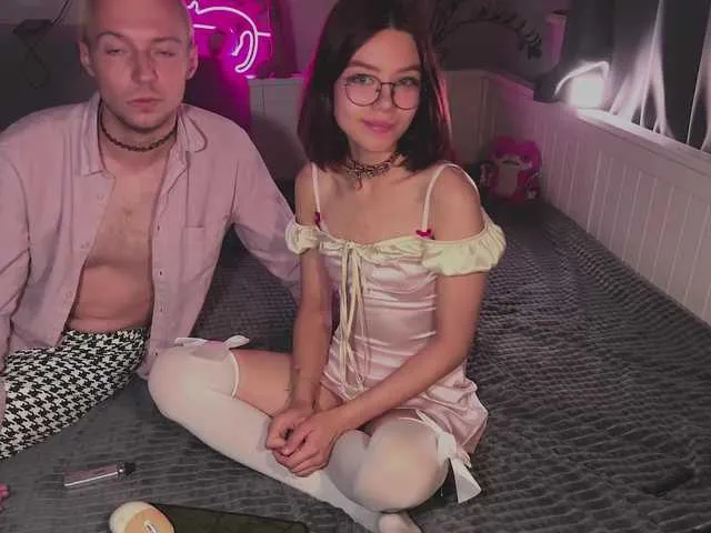 SexyCouple69 – webcam model profile photo Image 9