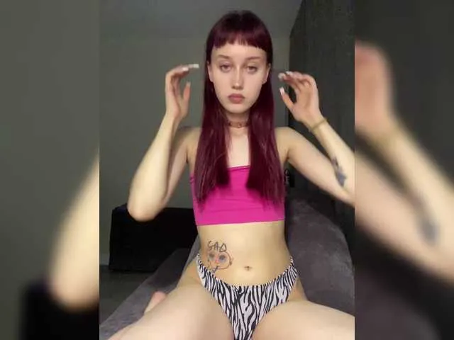 alana15 – webcam model profile photo Image 14
