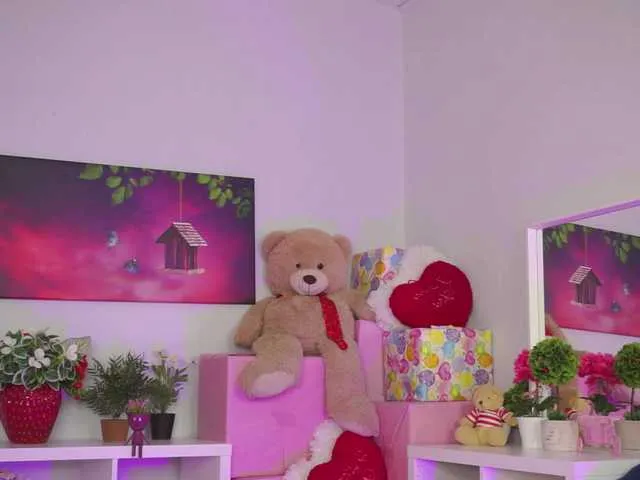 ly_mor_x – webcam model profile photo Image 9