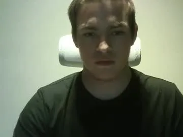 YoungSquad – webcam model profile photo Image 10