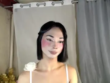 HopeHeaven – webcam model profile photo Image 5