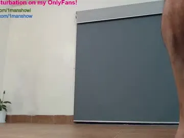 IORio2 – webcam model profile photo Image 10