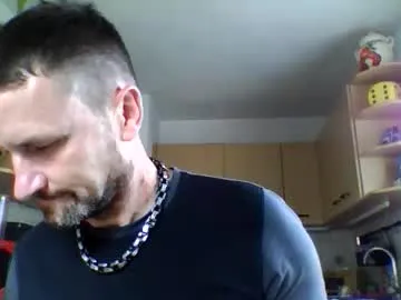 dirtypub – webcam model profile photo Image 4