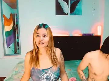 LaureMestler – webcam model profile photo Image 2