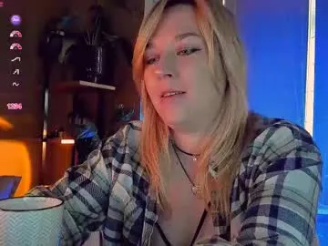 millemimi – webcam model profile photo Image 12