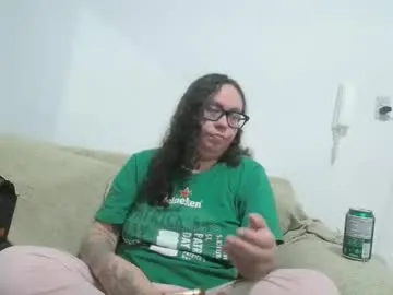 myke_xxx – webcam model profile photo Image 8