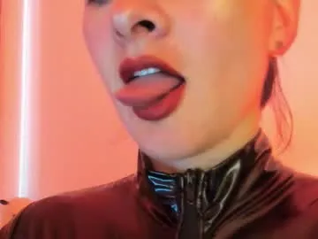 aria_moon18 – webcam model profile photo Image 11