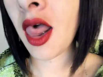 aria_moon18 – webcam model profile photo Image 2