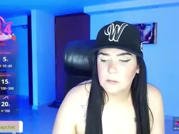 lola_bunny68 – webcam model profile photo Image 17