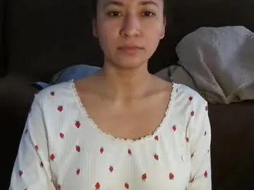 963_kurumi – webcam model profile photo Image 4