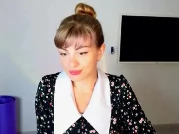 skyisland777 – webcam model profile photo Image 7