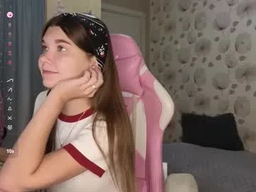 lucretiaburnaugh – webcam model profile photo Image 6