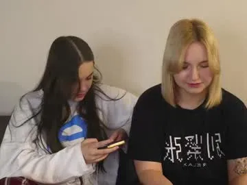 sarahros1 – webcam model profile photo Image 2