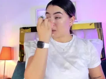 leila_petitee – webcam model profile photo Image 14