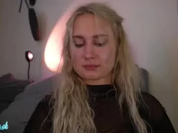 ava_delightt – webcam model profile photo Image 5