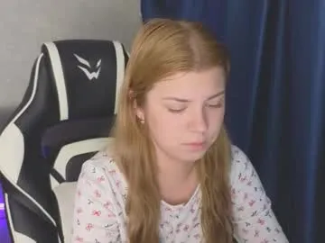 purepleasure25 – webcam model profile photo Image 15