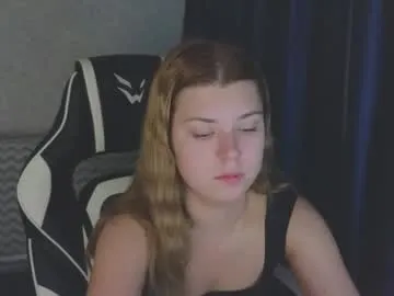 purepleasure25 – webcam model profile photo Image 17