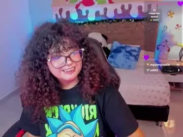 DEFTONES0 – webcam model profile photo Image 7