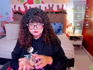 DEFTONES0 – webcam model profile photo Image 8