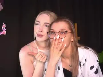 kiki_swan – webcam model profile photo Image 12