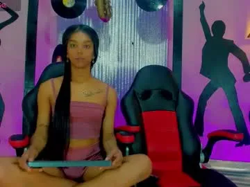 Twins666 – webcam model profile photo Image 11