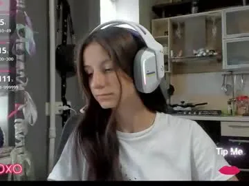 zoe_koller – webcam model profile photo Image 3