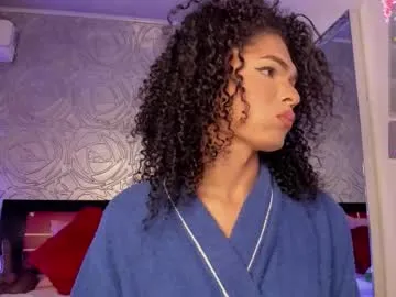 ysabell_viveris – webcam model profile photo Image 6