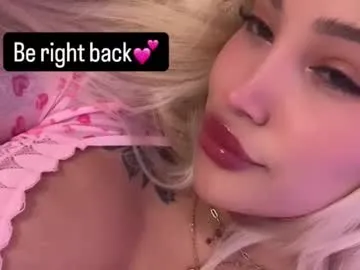 xxYuIxx – webcam model profile photo Image 18